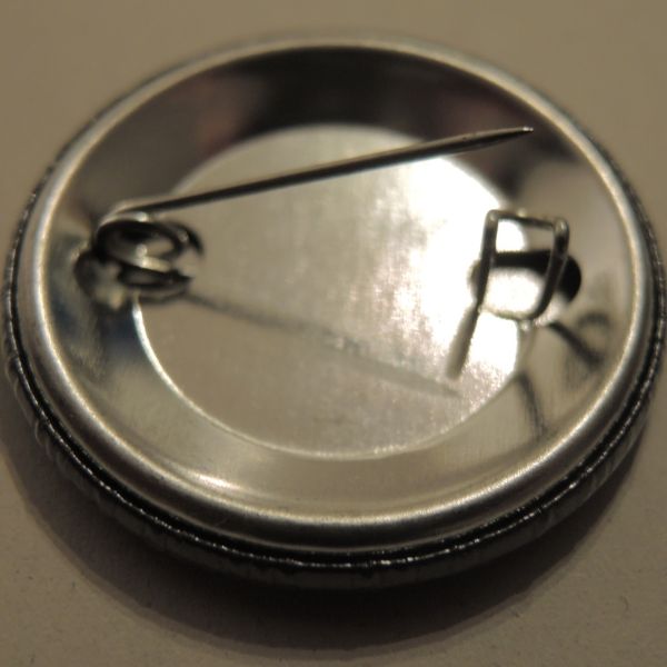 Button Logo + Name